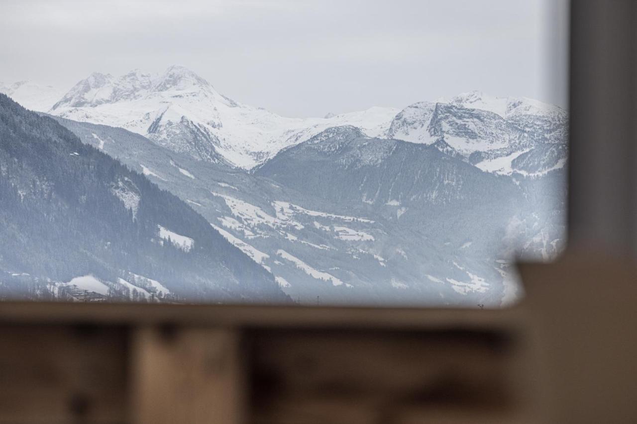Maxstudio Premium Apartment Zillertal Mit Bergblick Schlitters Exterior photo
